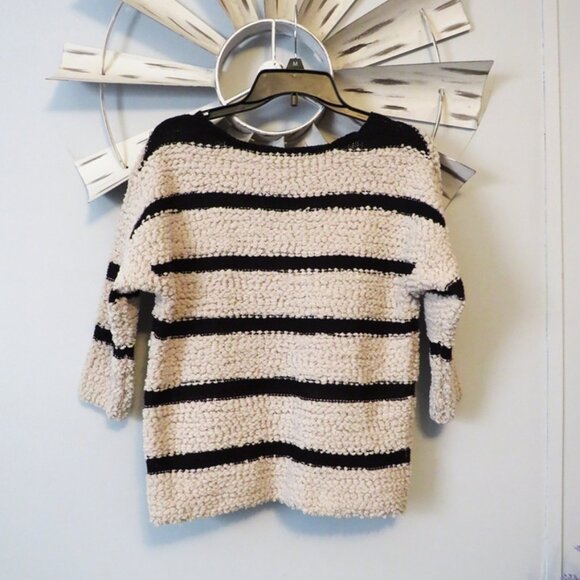 🎄NWT Rewind Chunky Knit Cropped Sweater Size Medium - Picture 5 of 6